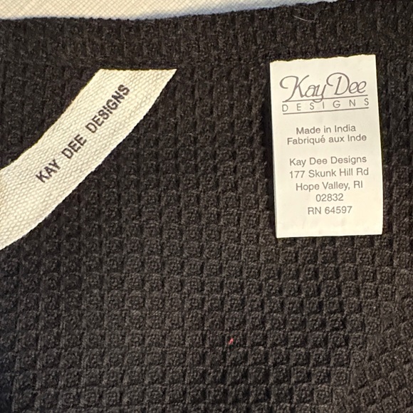 Elegant Black Waffle Knit Kitchen Towel - Picture 2 of 2